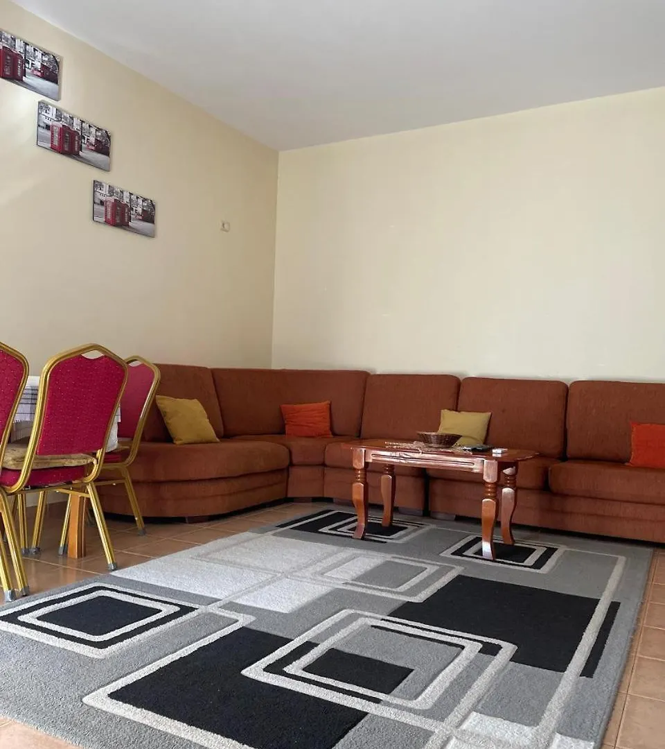 Golem Guesthouse 0*, גולם