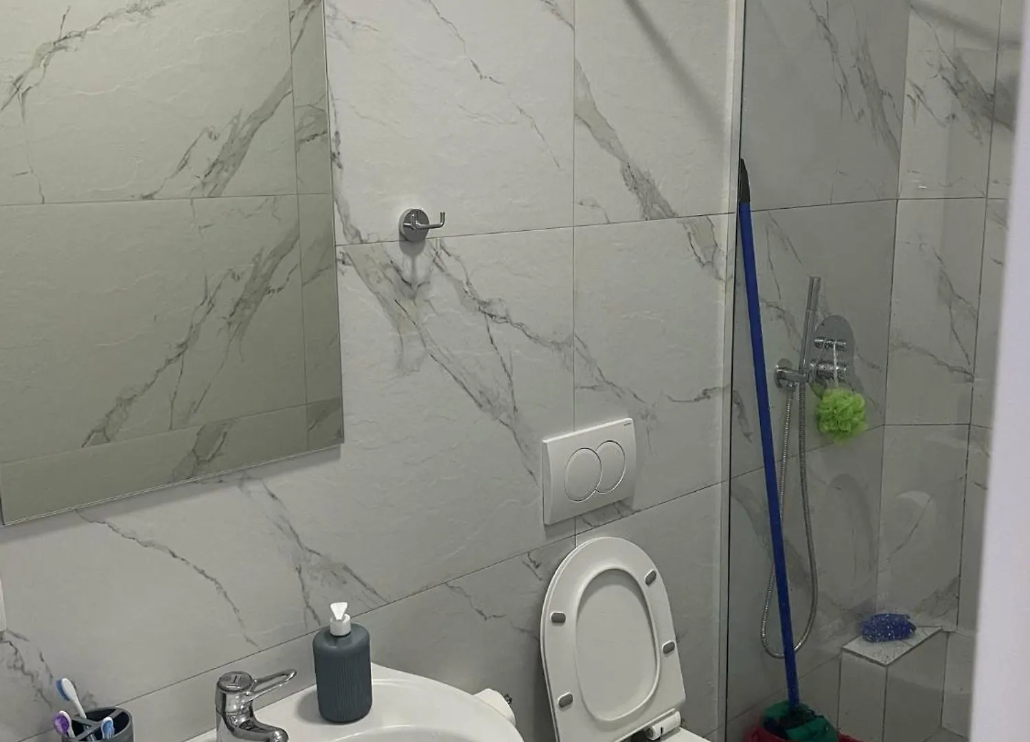דירה Golem Guesthouse